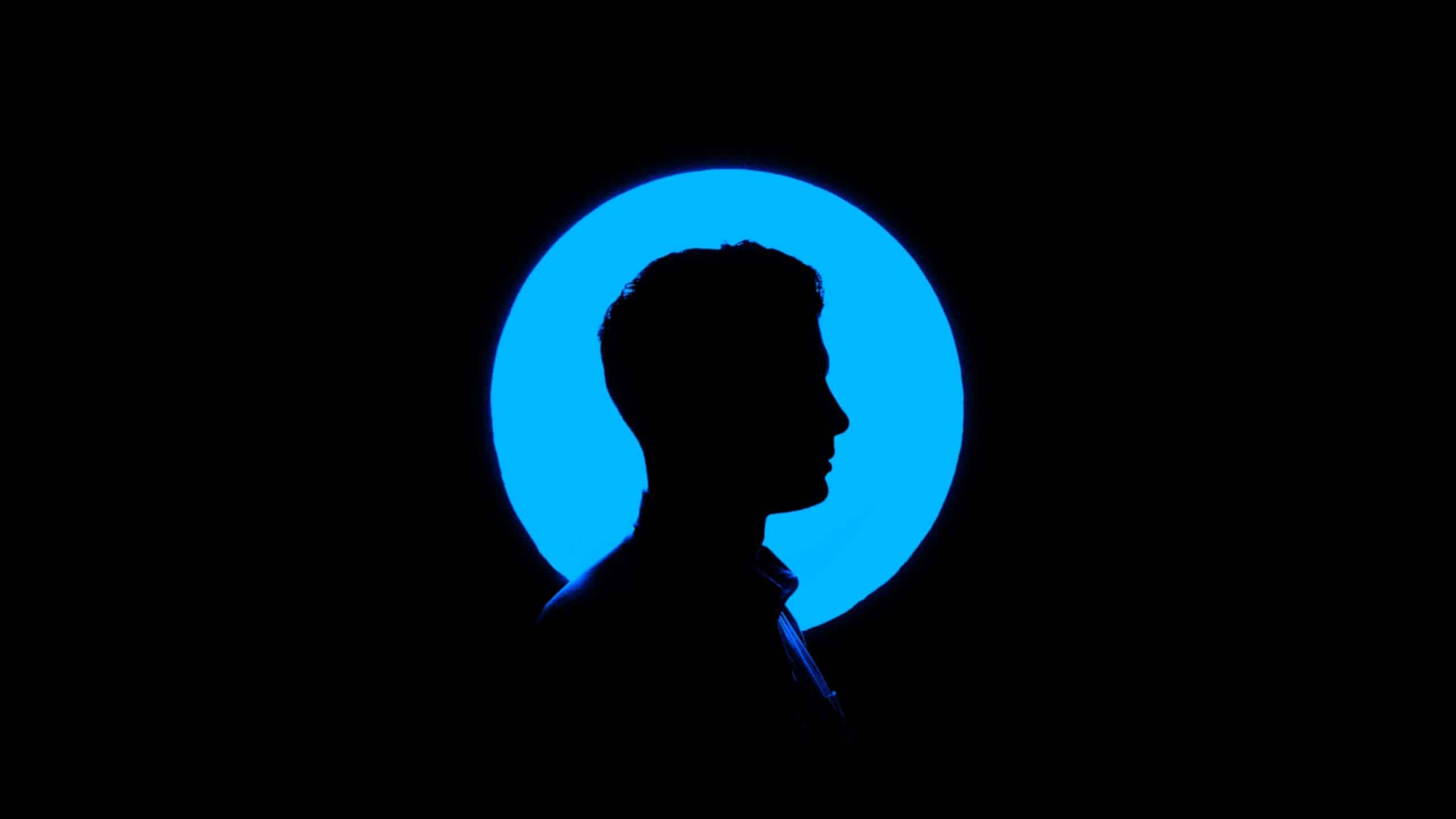 A person in silhouette representing the protection of witnesses identities