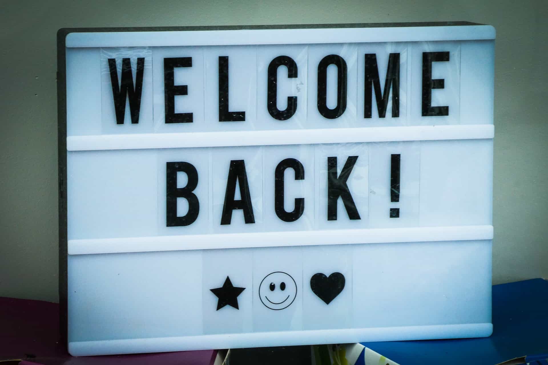 Welcome back sign, representing Ontario businesses reopening